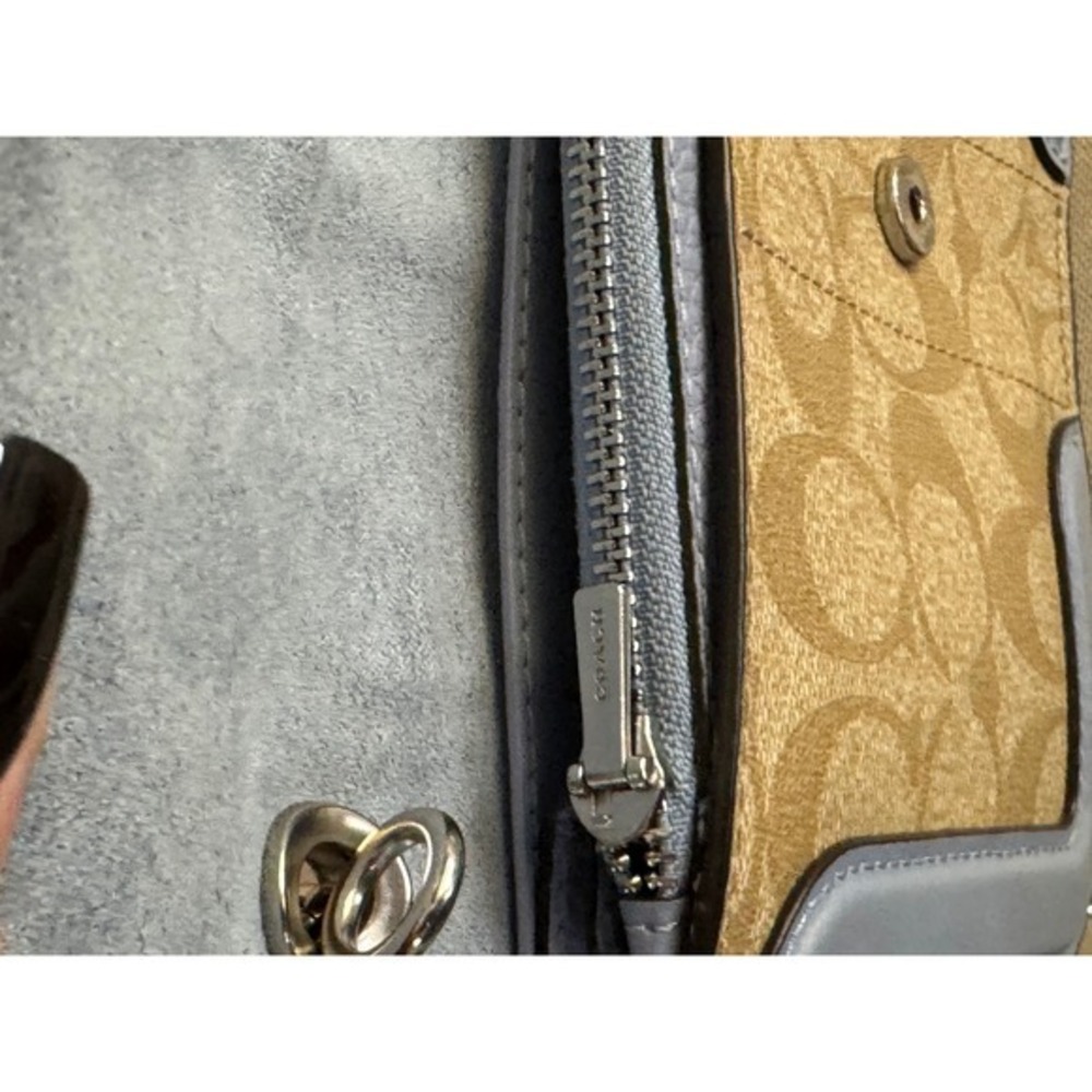 Coach Georgie Crossbody Signature Canvas Leather - Picture 15 of 15